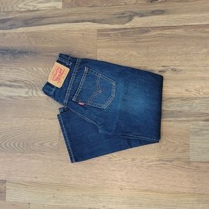 Levi's